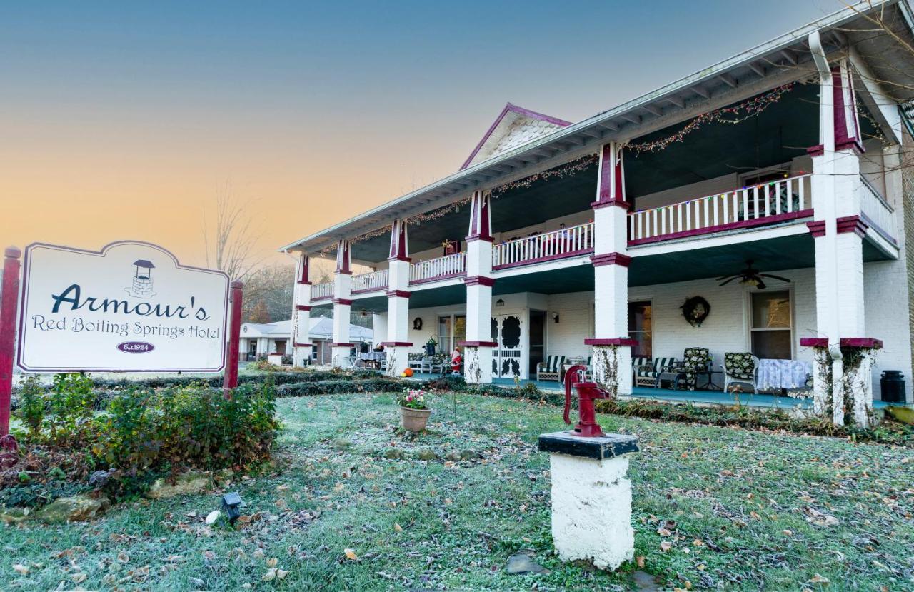 Armour's & Hotel *